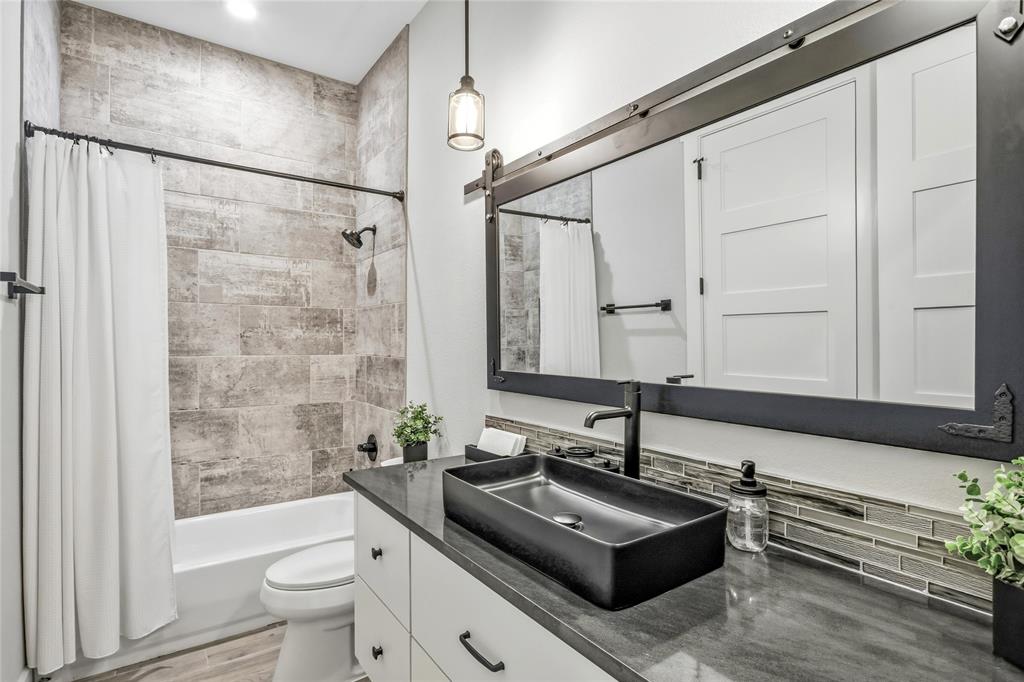 The Woods of Glen Ellen - Residential