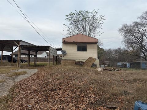 205 Barker Street Athens TX 75751