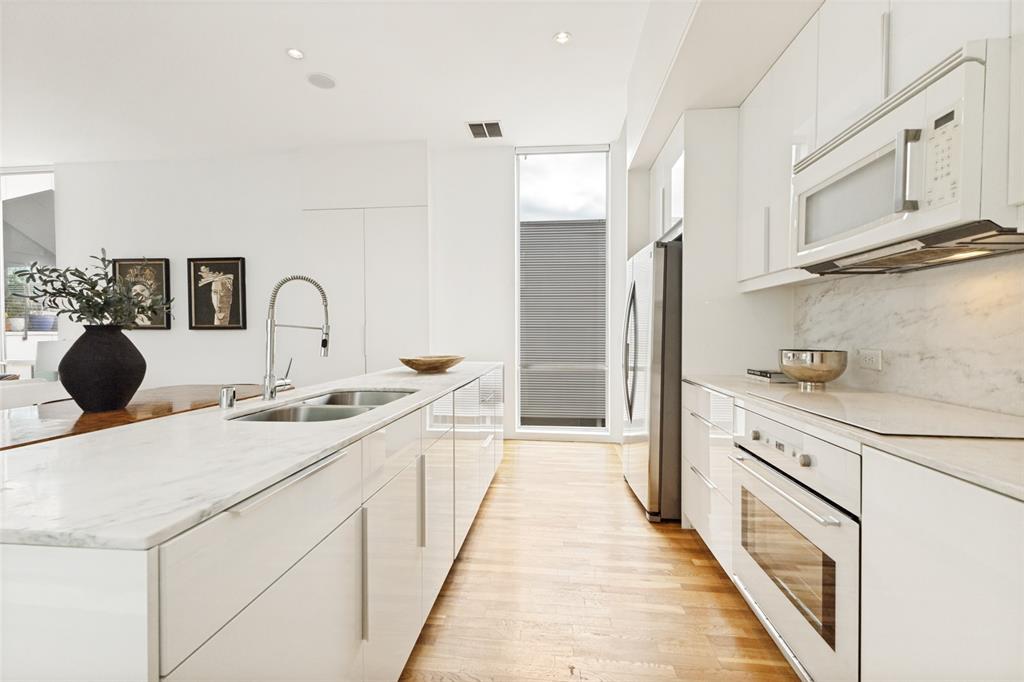 Dwellings At Rusk - Residential