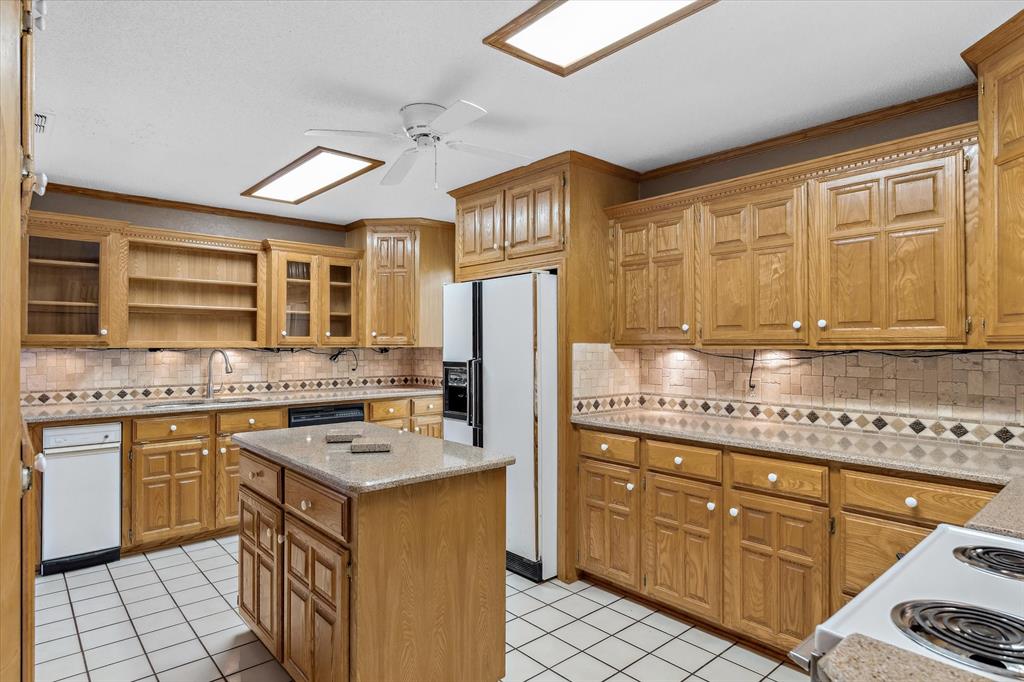 SUR: H C MARRS - Residential