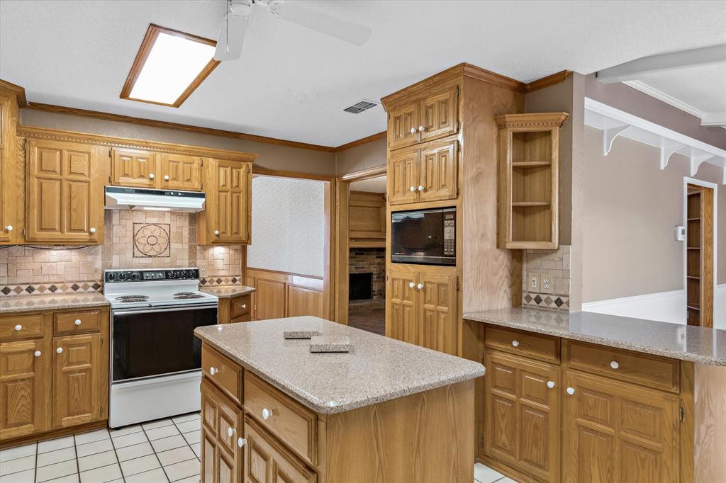 SUR: H C MARRS - Residential