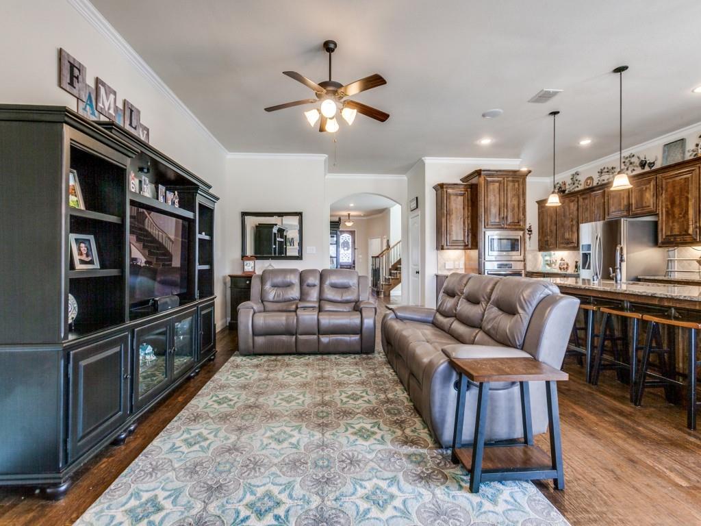 408 Heritage Lane