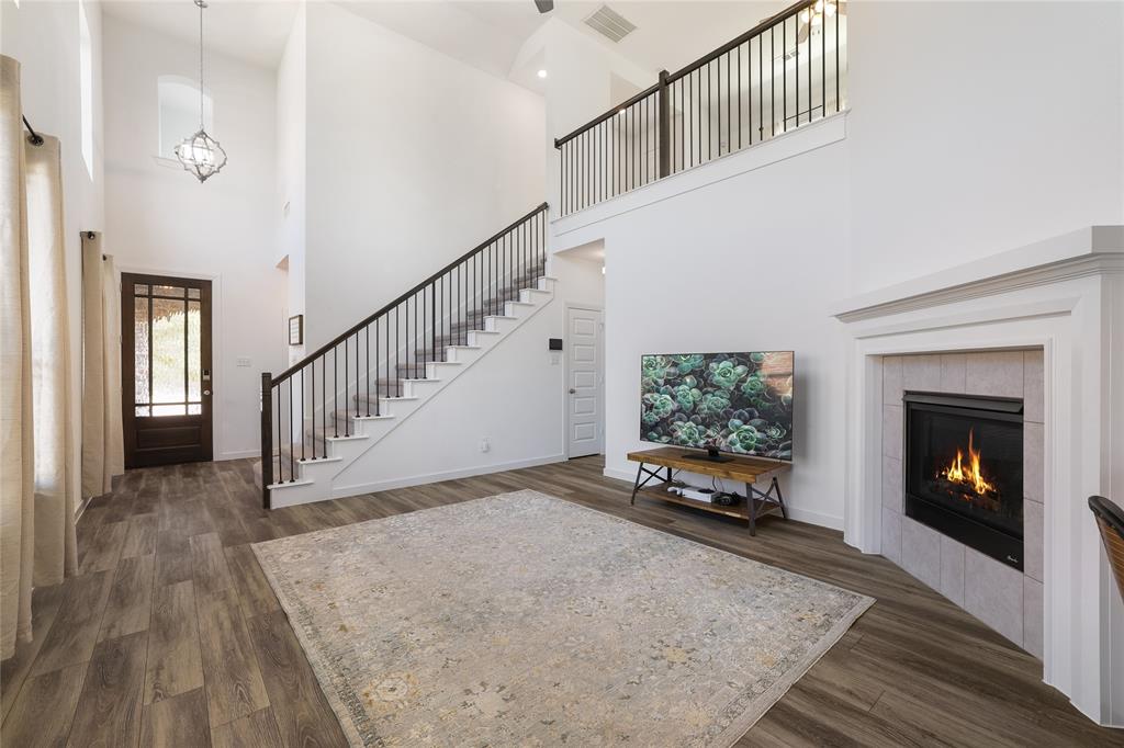 1004 Friesian Lane