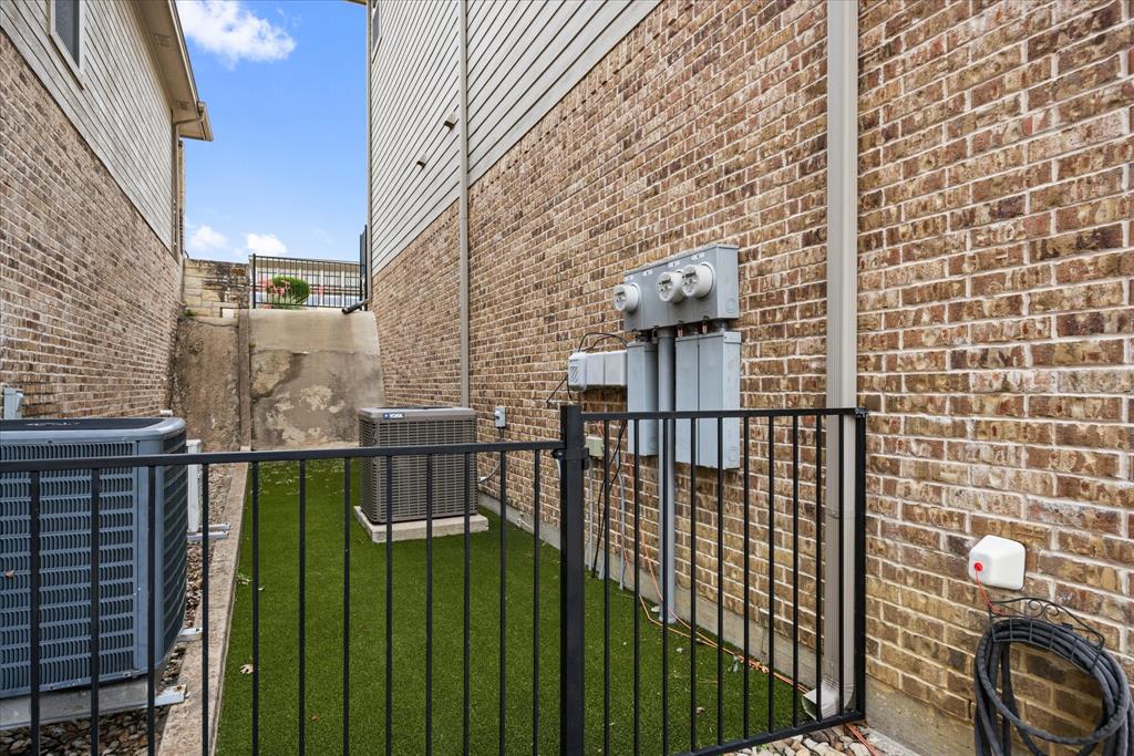 DeCordova Bend Estates - Residential