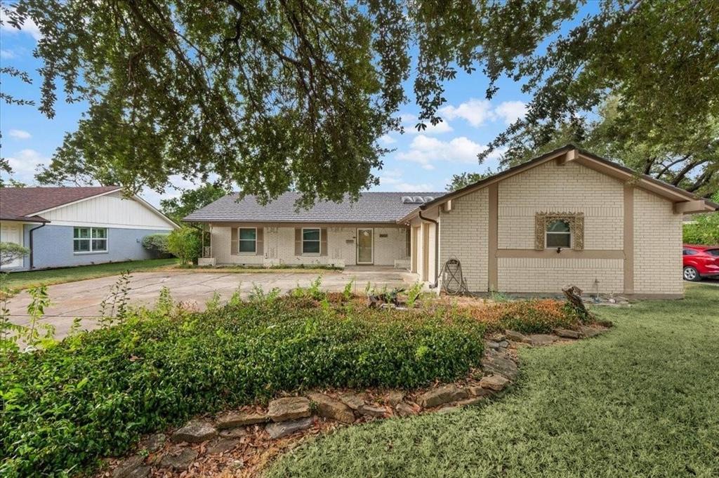 8933 Kincaid Drive