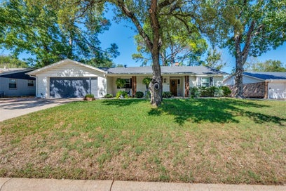 820 Overhill Drive Hurst TX 76053