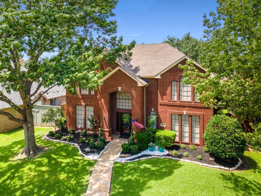 2713 Scarborough Lane