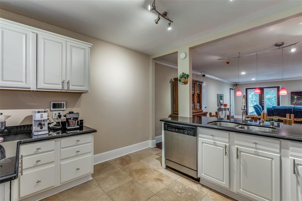 Paradiso Condo Ph 1 - Residential