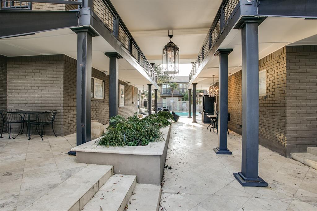 Paradiso Condo Ph 1 - Residential