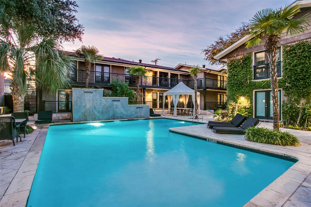Paradiso Condo Ph 1 - Residential