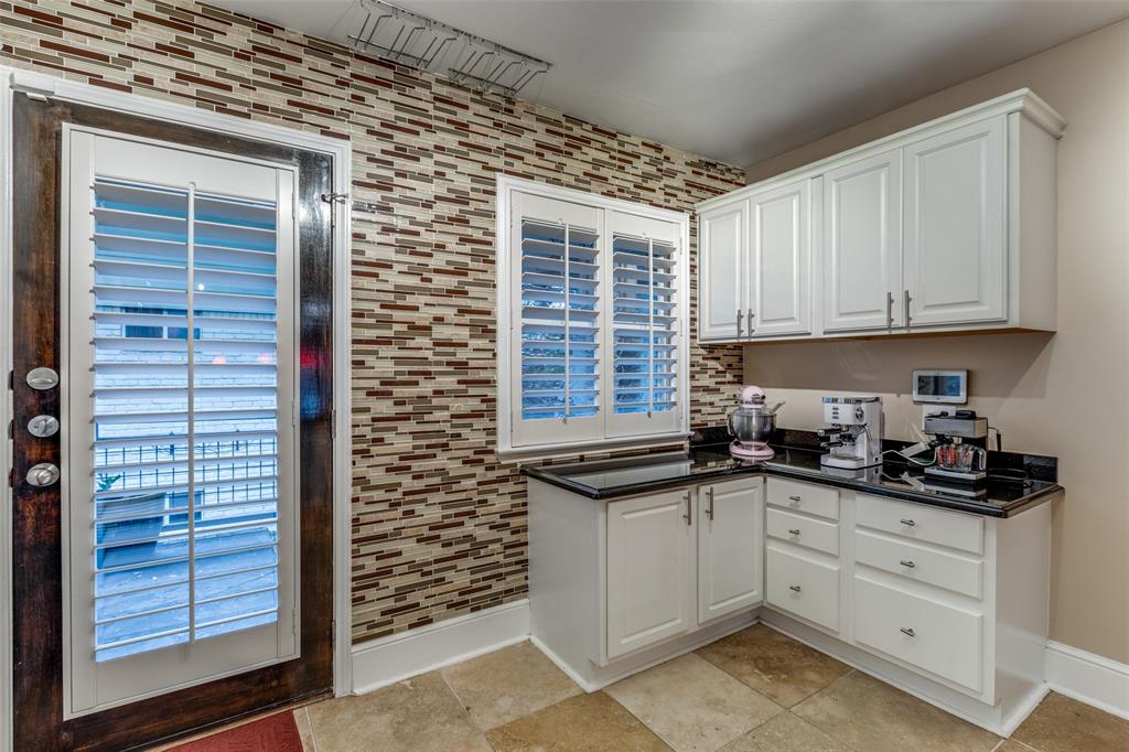 Paradiso Condo Ph 1 - Residential