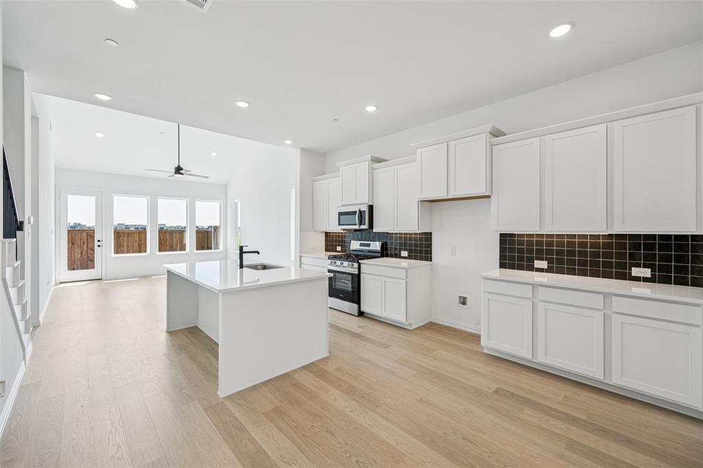 3526 Pierce Lane