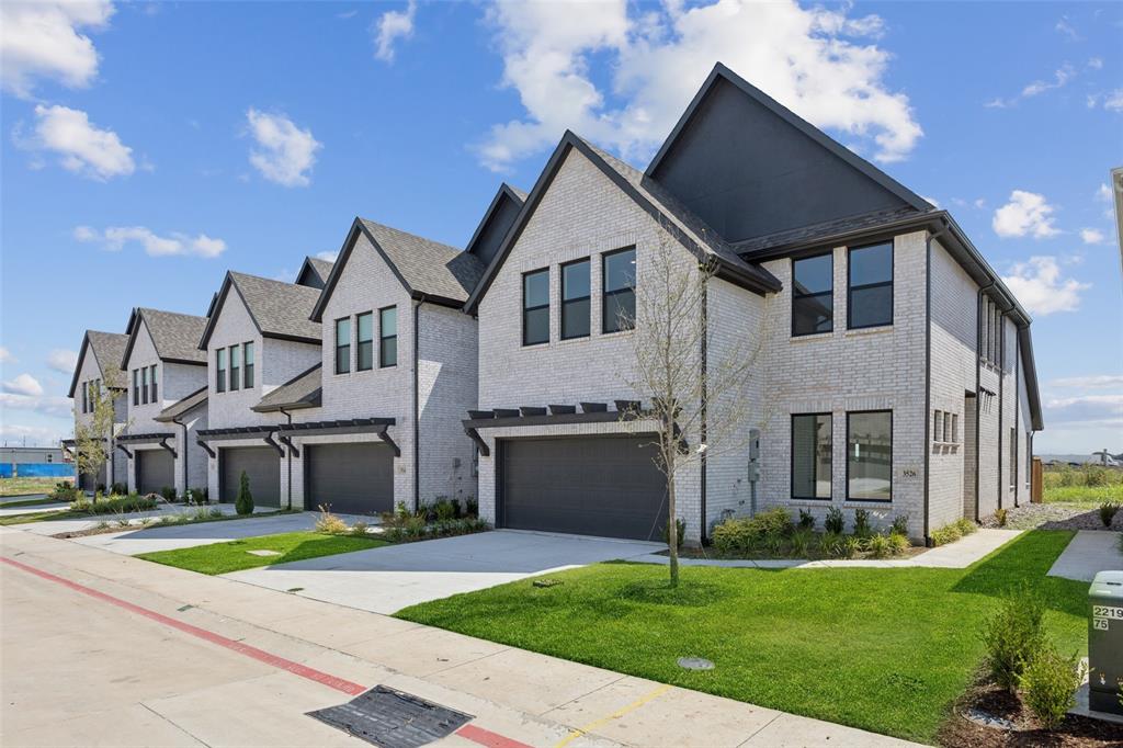 3526 Pierce Lane