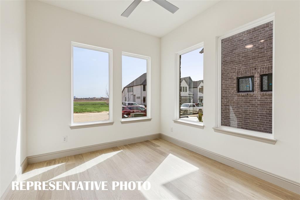3526 Pierce Lane