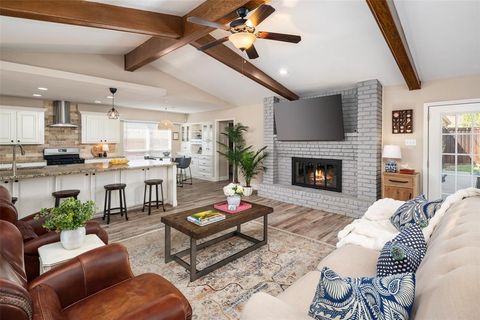 9352 Briarhurst Drive Dallas TX 75243