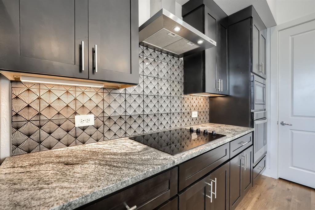 TERRACES ON BEE CONDO - Residential