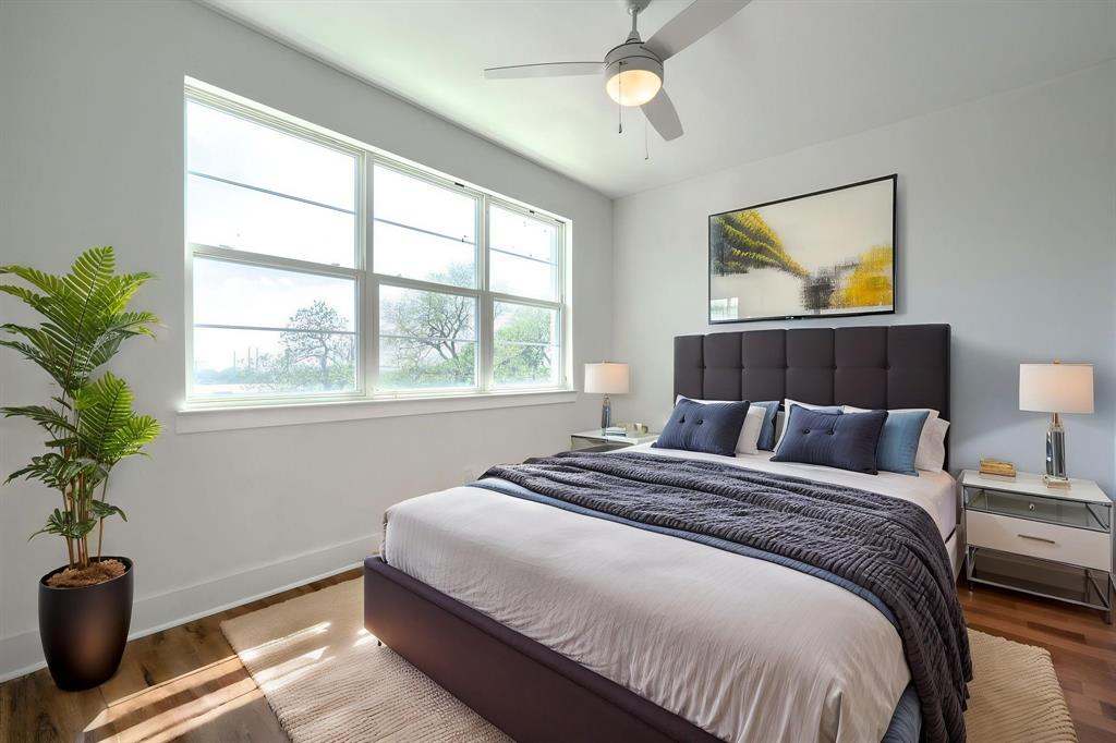 TERRACES ON BEE CONDO - Residential