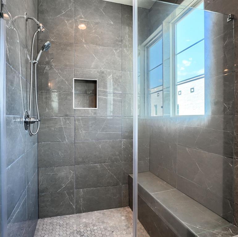 TERRACES ON BEE CONDO - Residential