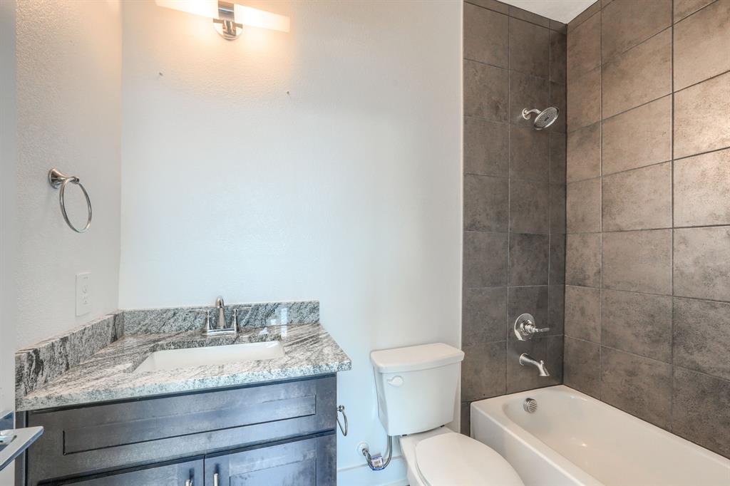 TERRACES ON BEE CONDO - Residential