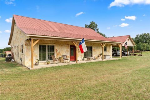 A home in Sulphur Springs