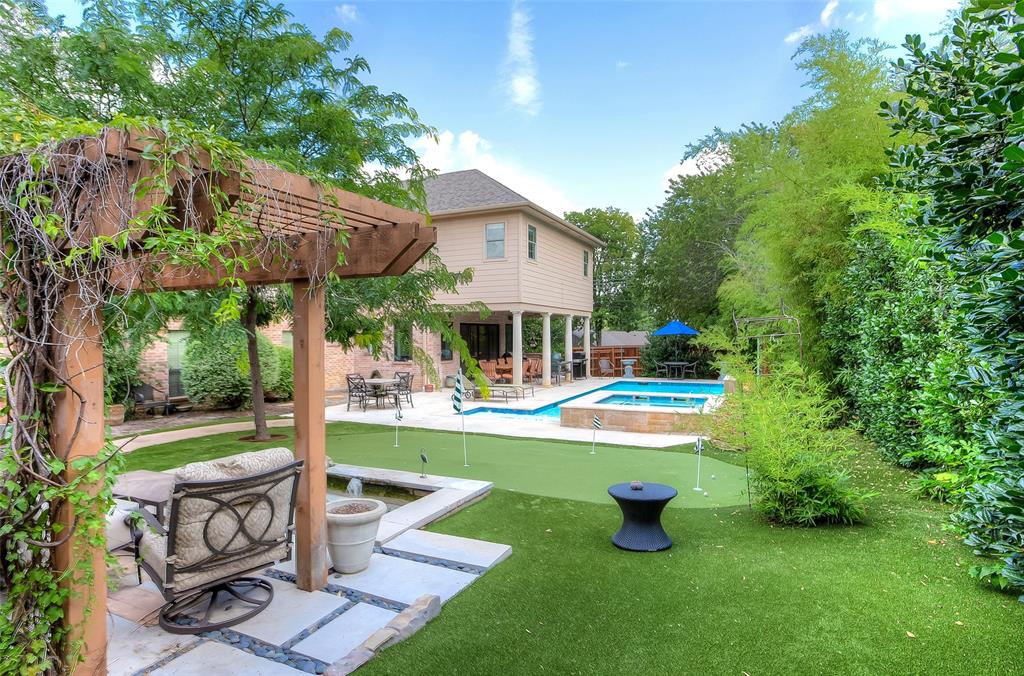 Chamberlain Arlington Heights 1st - Residential