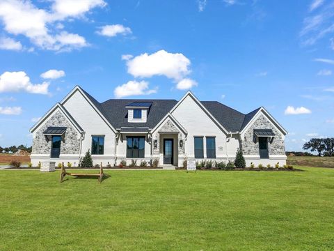 136 Dan Russell Boulevard Brock TX 76087