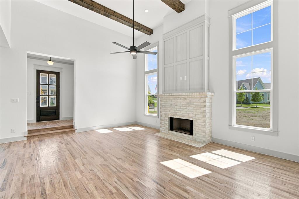 409 Garrett Way