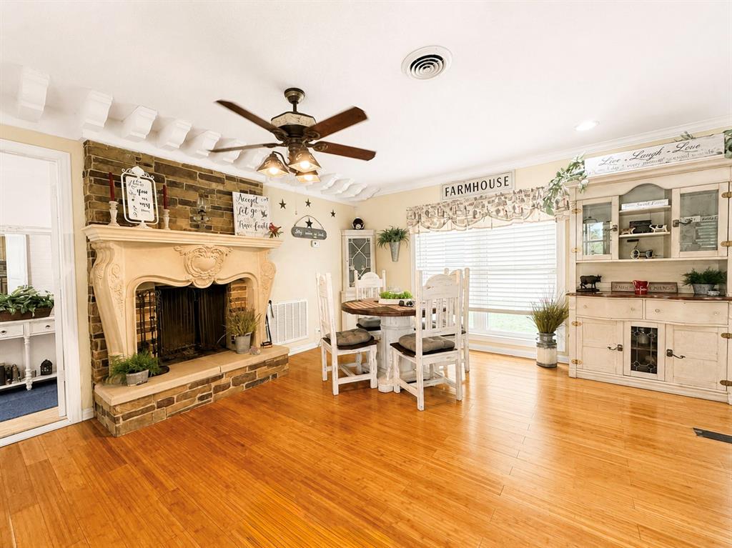 245 Harris Harbor Road