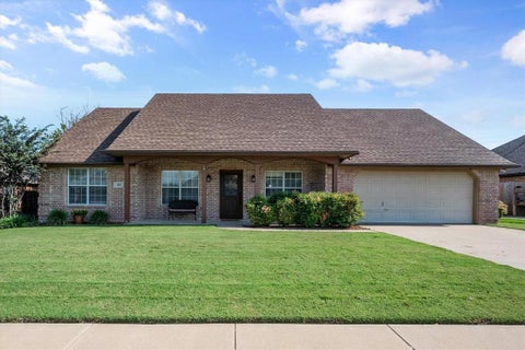 Photo of 509 Valarie Lane, Midlothian, TX 76065 (MLS # 21347767)