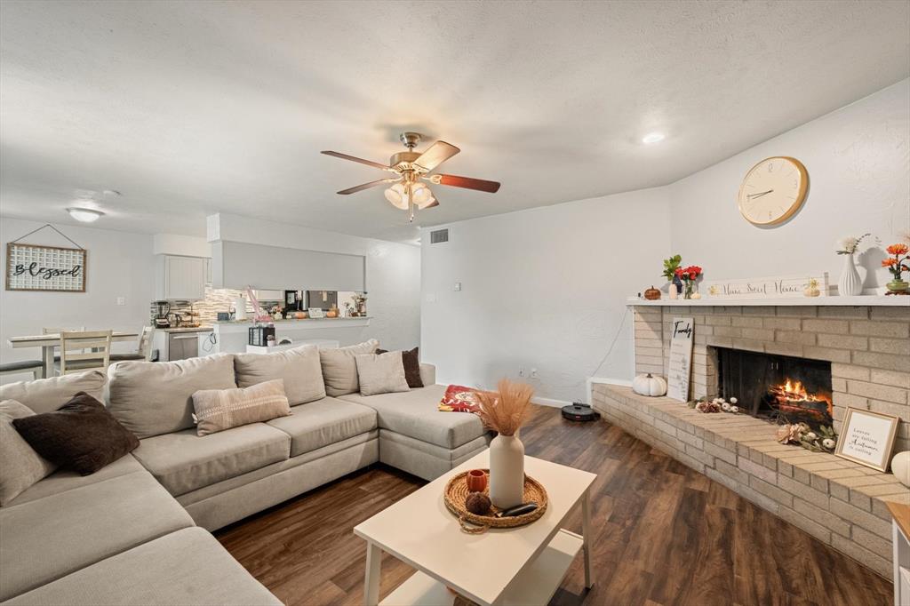 1807 Primrose Lane