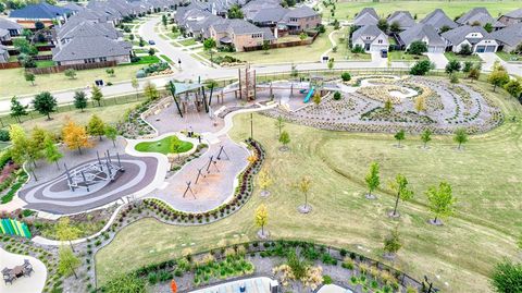 Tiny photo for 8124 Pecan Oak Lane, McKinney, TX 75071 (MLS # 21099966)