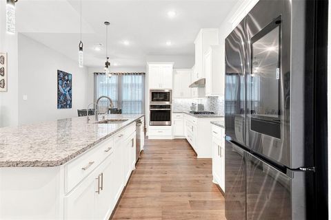 Tiny photo for 8124 Pecan Oak Lane, McKinney, TX 75071 (MLS # 21099966)