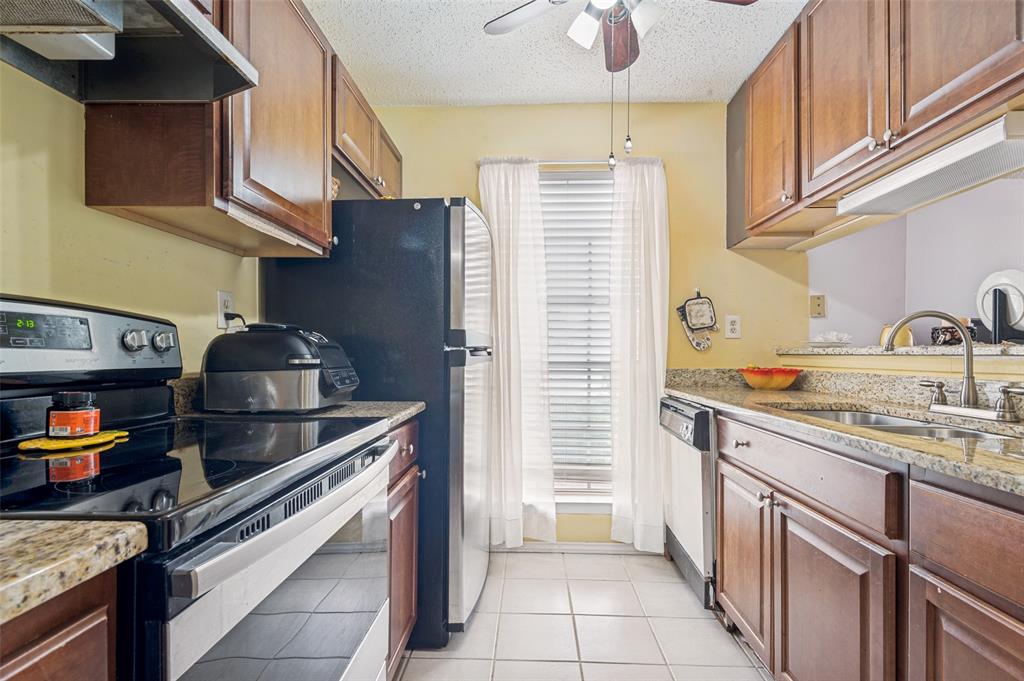 Woodhaven Condo - Residential