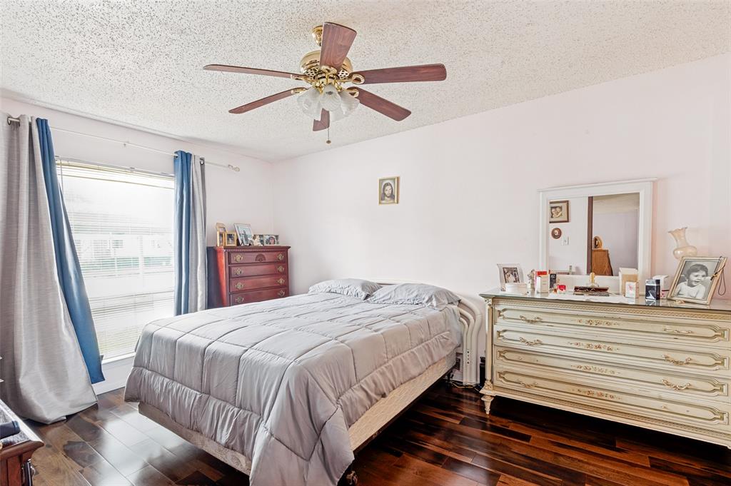 Woodhaven Condo - Residential