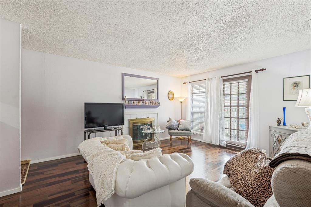 Woodhaven Condo - Residential