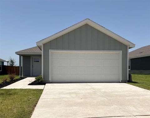 Photo of 3022 Serenity Lane, Sherman, TX 75090 (MLS # 21320390)