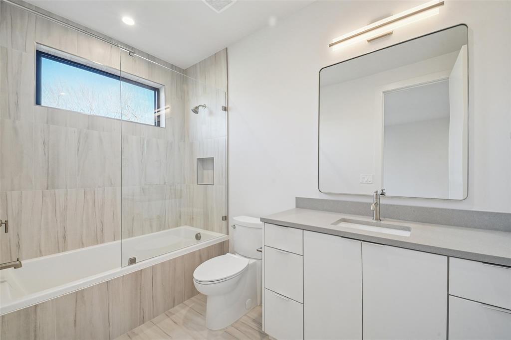 Lake Crest - Residential