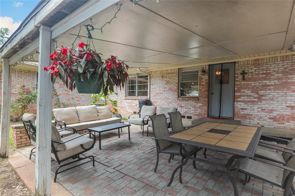 1714 O Place
