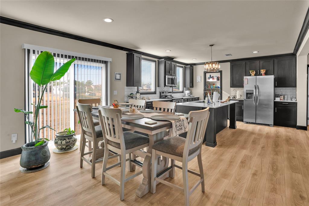 Edmonds Anson - Residential