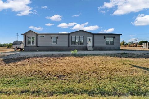 2032 Avenue L Anson TX 79501