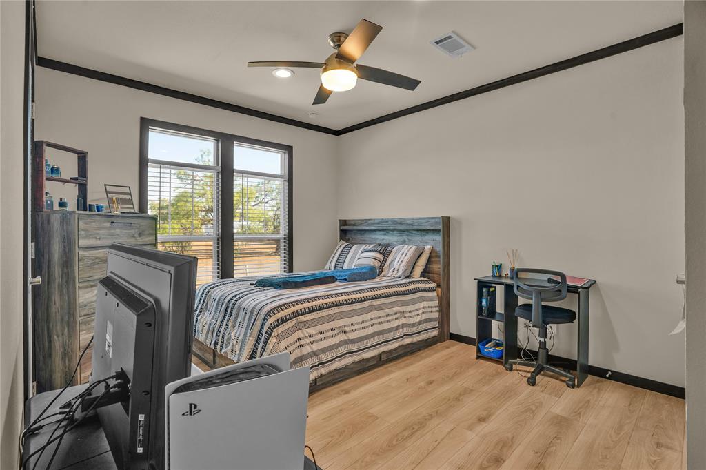 Edmonds Anson - Residential