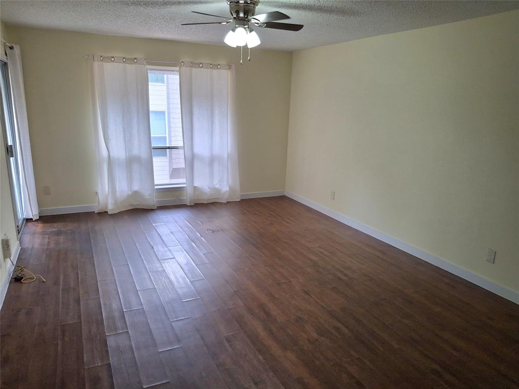 4859 Cedar Springs Road 358