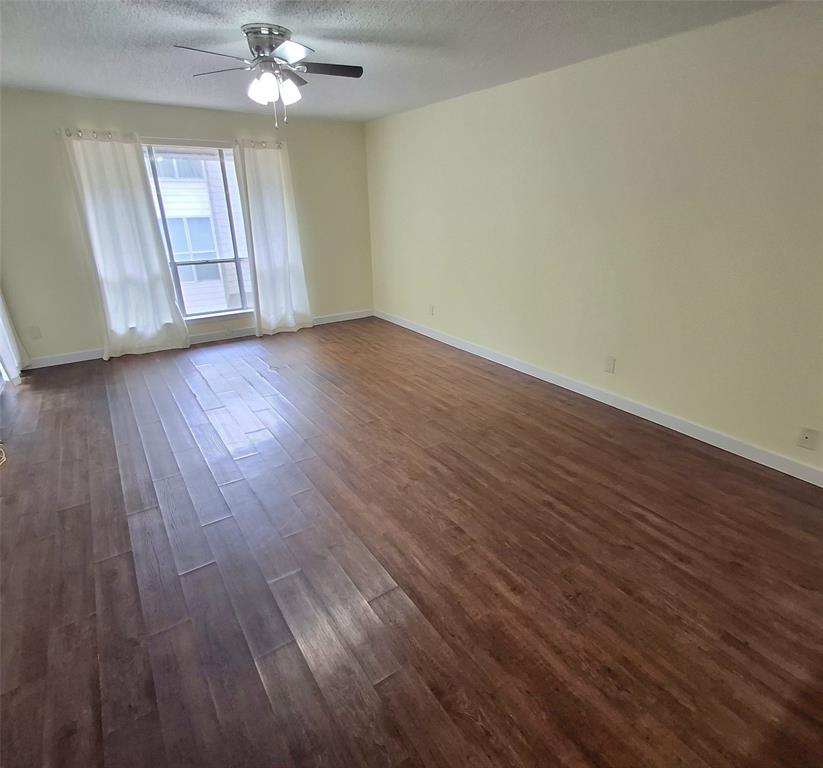 4859 Cedar Springs Road 358