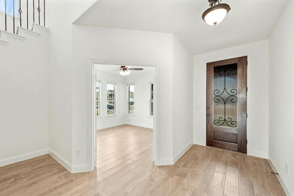 Arrow Brooke Ph 6 - Residential Lease