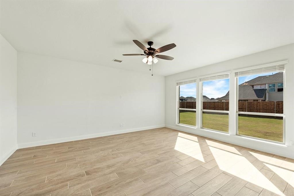 Arrow Brooke Ph 6 - Residential Lease