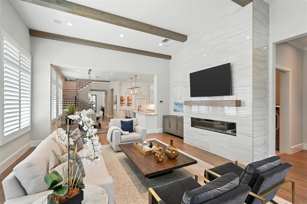 Lawn Glen Abbey - Residential