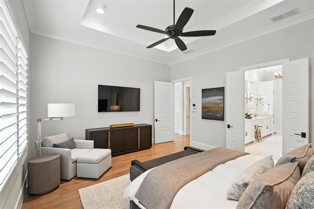 Lawn Glen Abbey - Residential