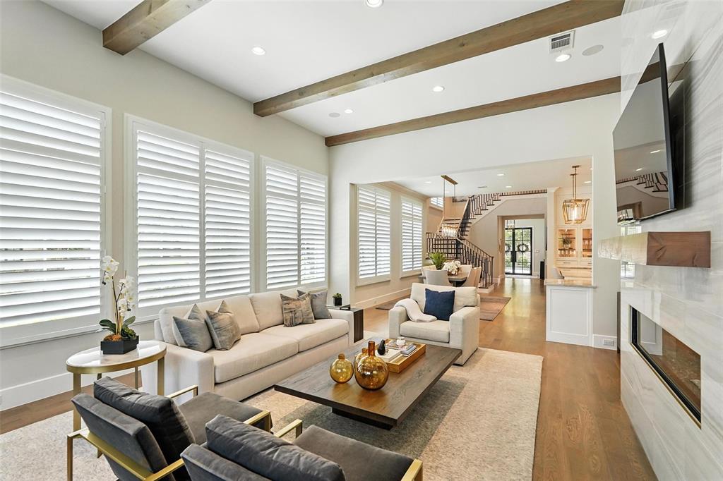 Lawn Glen Abbey - Residential