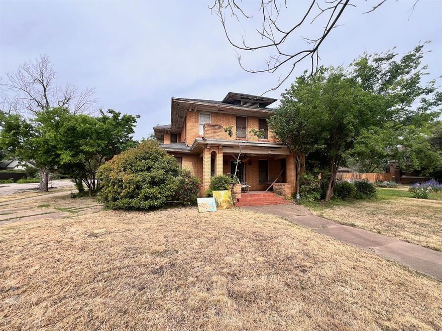 Check out this historic house for sale! Built in 1925, this 2-story property features 6 bedrooms, 3 bathrooms, a garage apartment, circle drive, car port, and a courtyard. With its vintage charm and potential for restoration, this house is perfect for those looking to invest in a fixer-upper. Whether you're considering it for commercial use or as an Airbnb property, the possibilities are endless. The spacious layout and multiple bathrooms make it ideal for accommodating guests or converting into office space. Don't miss out on this opportunity to own a piece of history and make it your own!