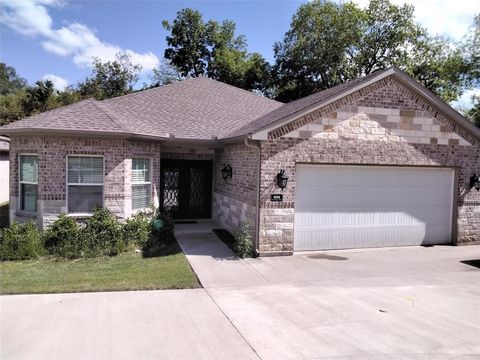 899 E Jefferson Street Van Alstyne TX 75495